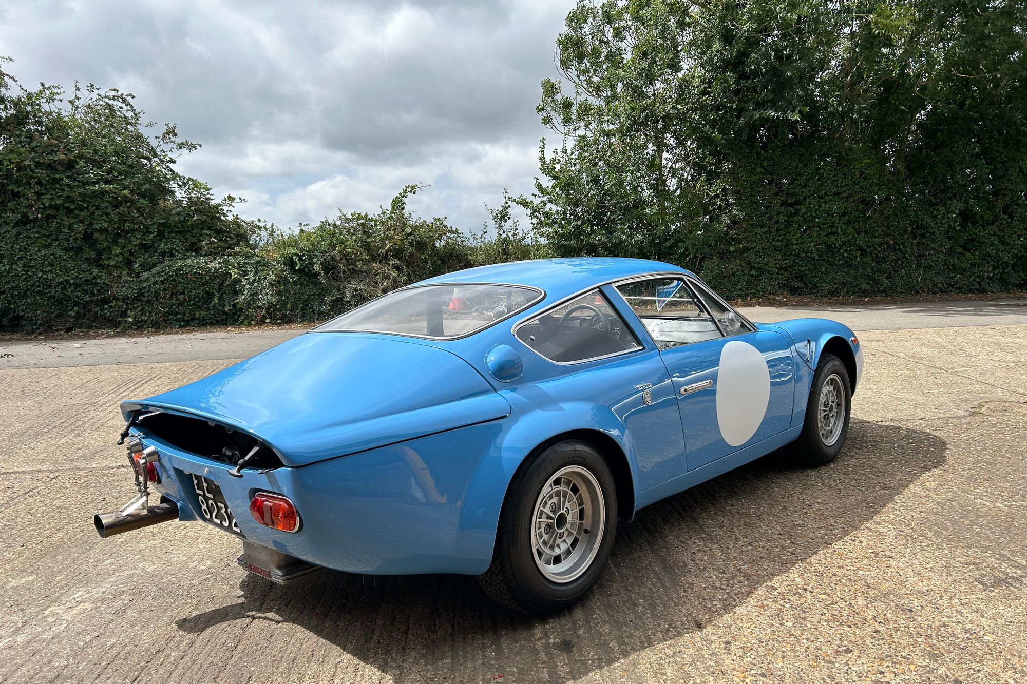 Radbourne Racing ABARTH SIMCA 1300 LONG NOSE | Middle Barton Garage
