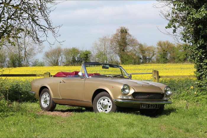 Fiat 124 CS Spider 1973 by:AMPaquete