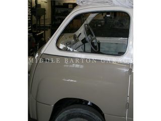 DOOR LH FRONT 600 M