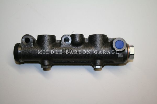 MASTER CYLINDER TWIN CIRCUIT 850/1000TC	