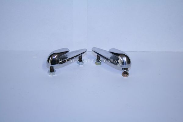 HOOD HOOK / FASTENER BS/CS 1969 - 1982