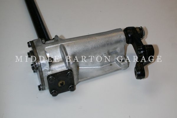 ALFA ROMEO 105 RIGHT HAND DRIVE STEERING BOX - RECONDITIONED.