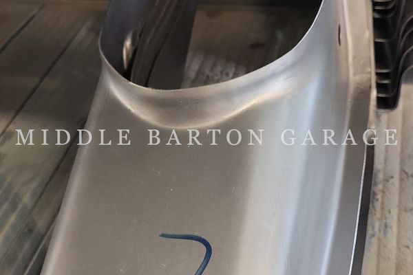 STRUT HOUSING LH 124 SPIDER