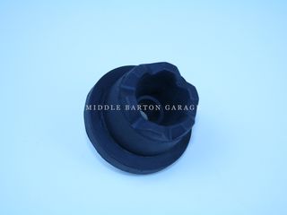 ENGINE MOUNT RUBBER LWER 850 SPORT COUP