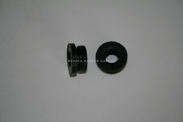 BRAKE MASTER CYLINDER RUBBER CONNECTOR