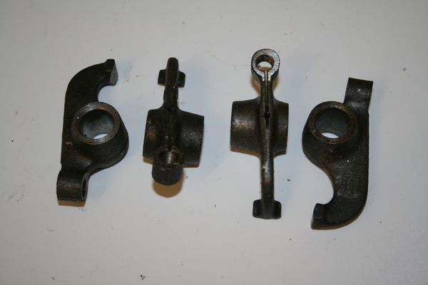 ROCKER ARM 1100D LEFT