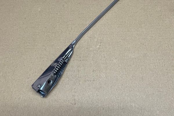 WIPER ARM 500/N/D/F 1st SERIES, 600/D +1100 103, SCREW ON CURVED END