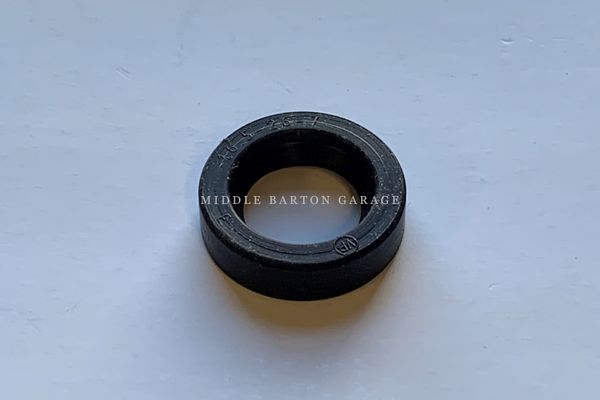 SELECTOR SHAFT SEAL 850