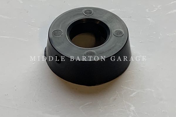 SEAL FOR DISTRIBUTOR 124 1968-74