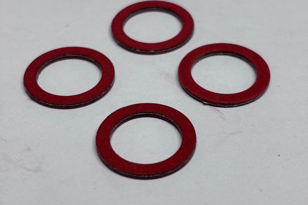 VALVE COVER BOLT GASKET 124