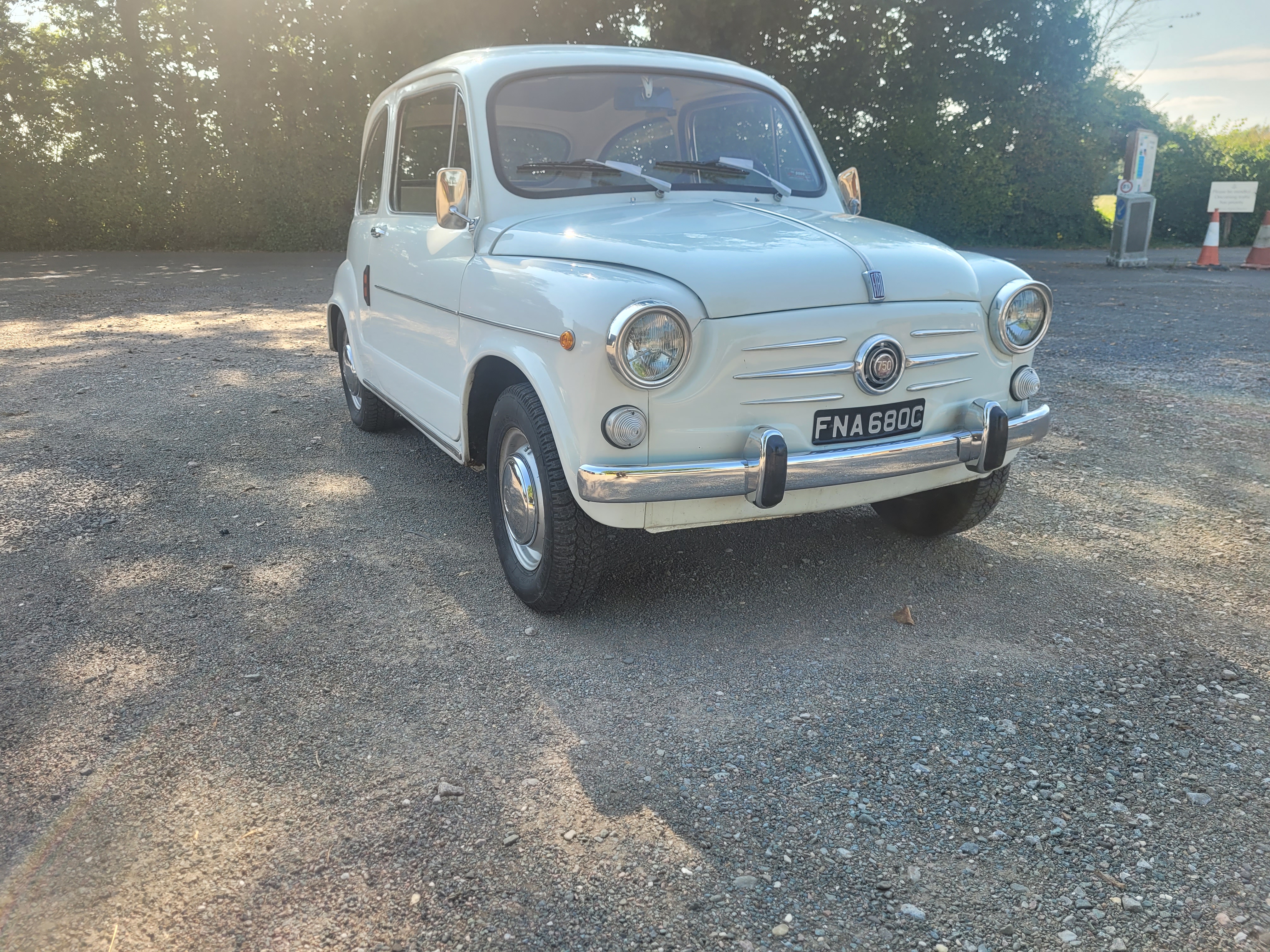 FIAT 600D